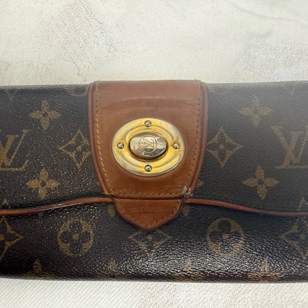 Louis Vuitton Brown and Gold Monogram Clutch
